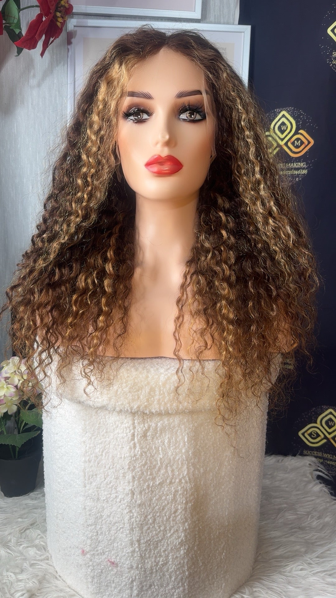 Full frontal wig