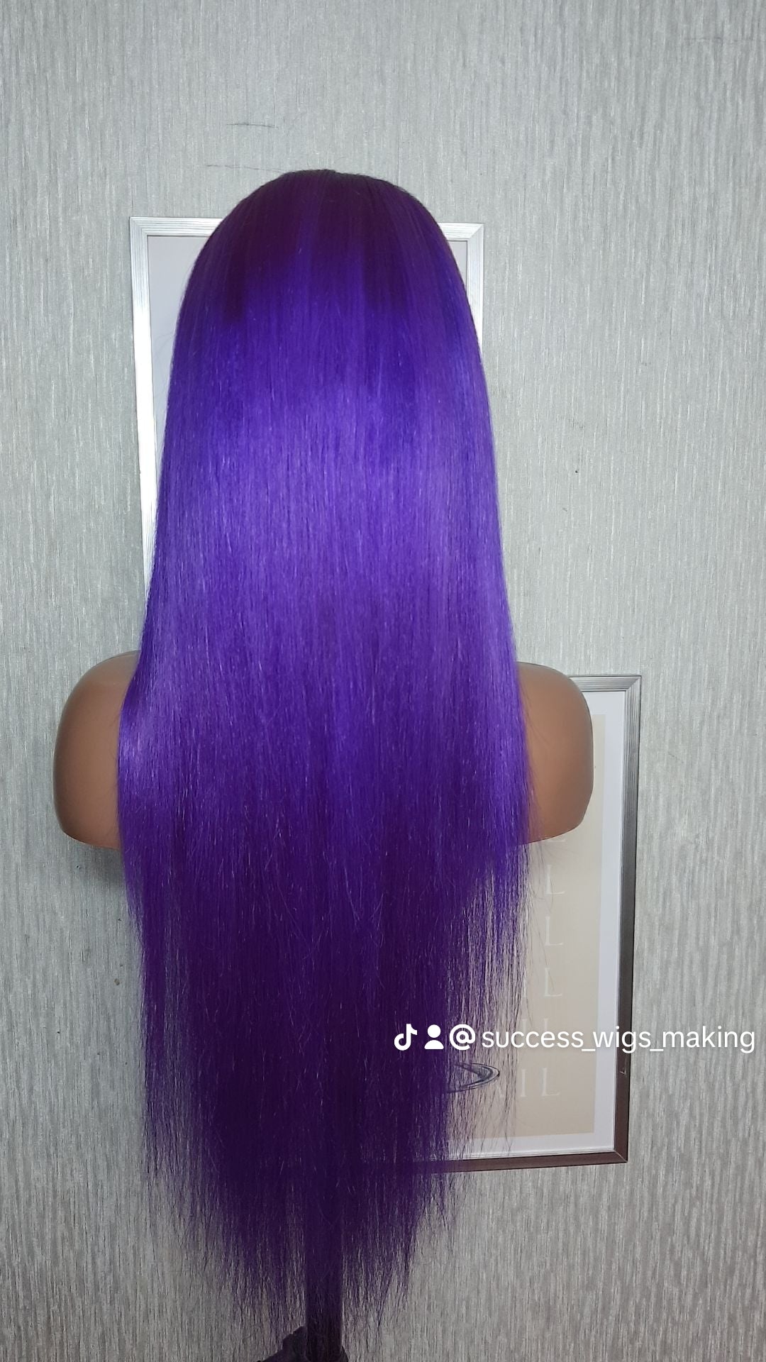 Full frontal wig